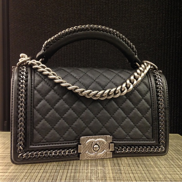 CHANEL medium chain boy bag - Picture 1 of 3